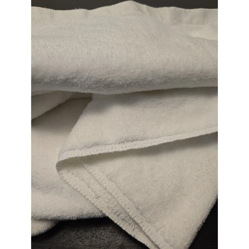 Vtg Madonna Inn 100% Cotton USA Made Bath Towel 27
